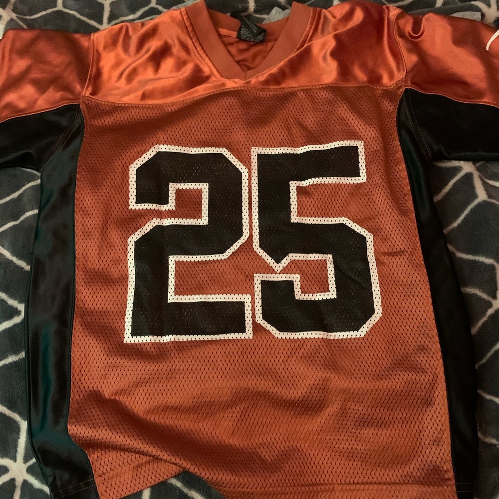 longhorns T-shirt